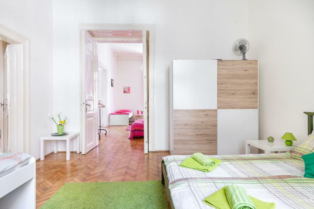 Izabella Home Budapest Exterior foto